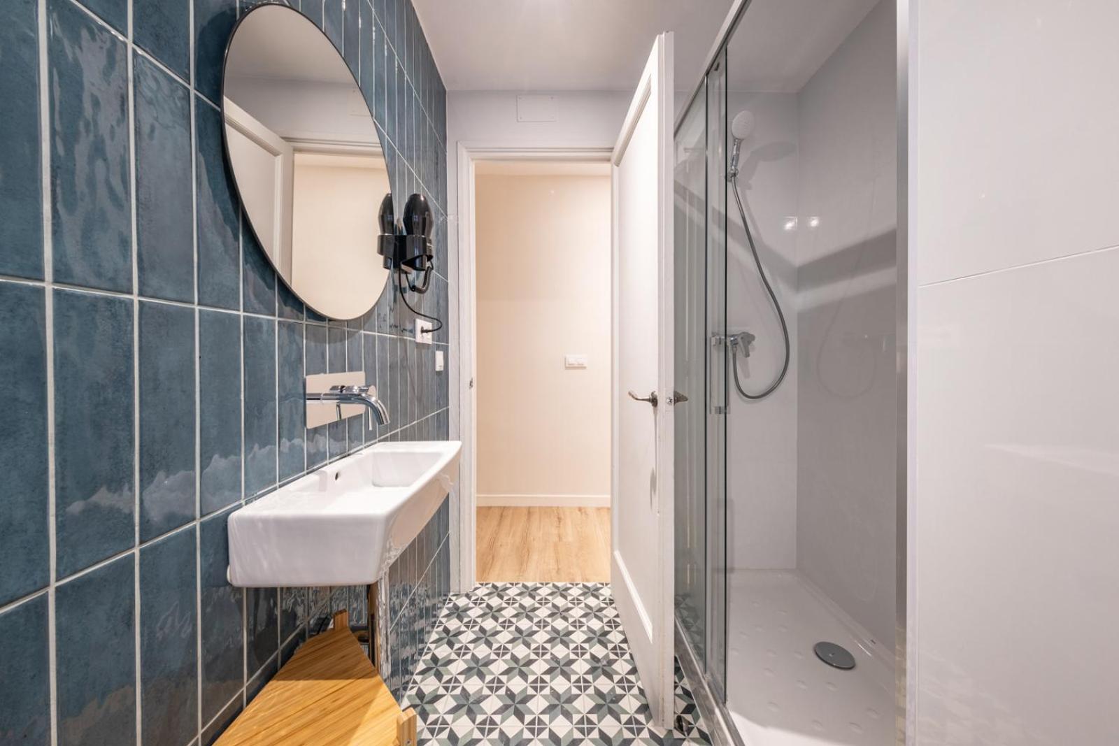 Bebarceloner Eixample Apartments- 4 Bedrooms *