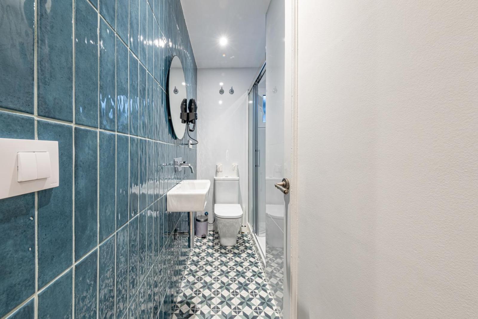 Apartment Bebarceloner Eixample Apartments- 4 Bedrooms