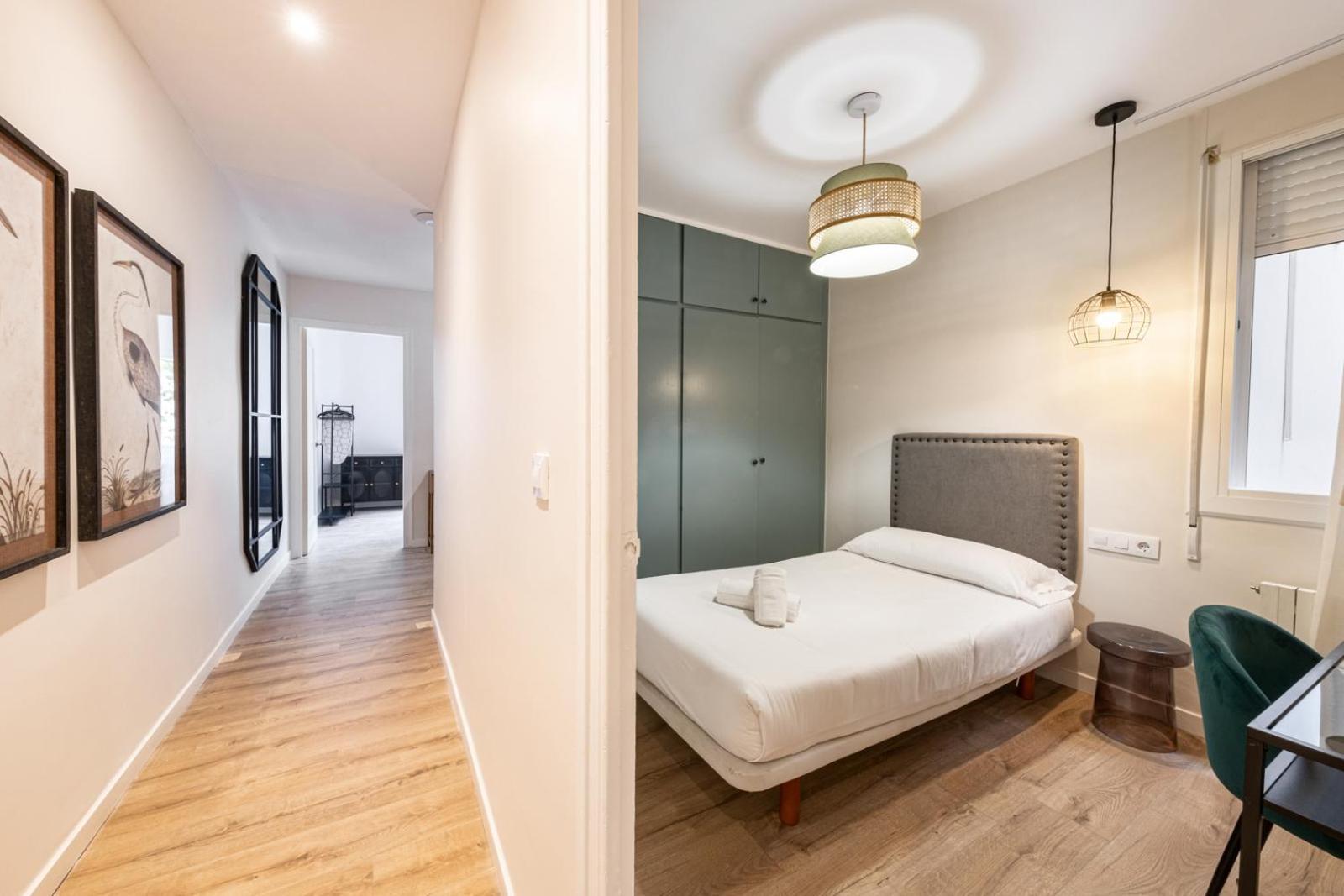 Bebarceloner Eixample Apartments- 4 Bedrooms Barcelona