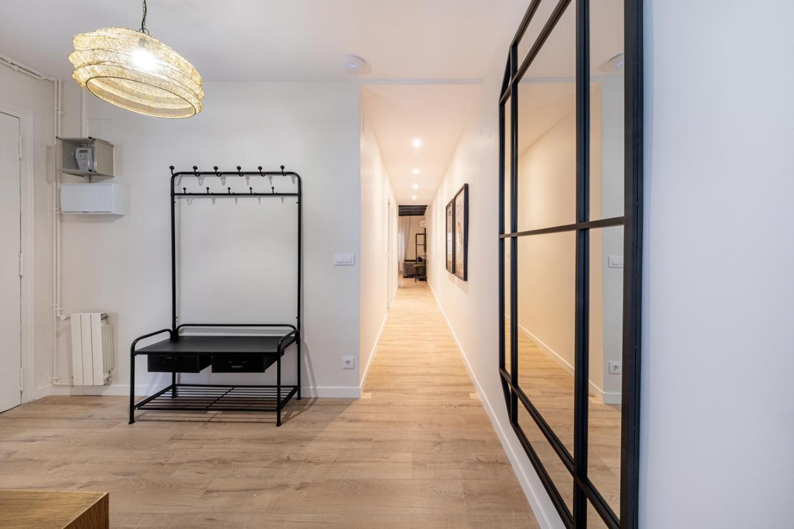 Bebarceloner Eixample Apartments- 4 Bedrooms * Barcelona